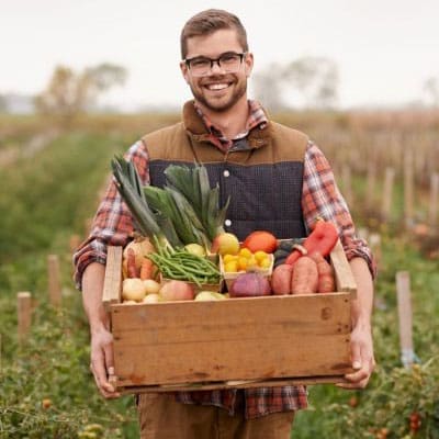 Dan with CSA box Dan with CSA box
